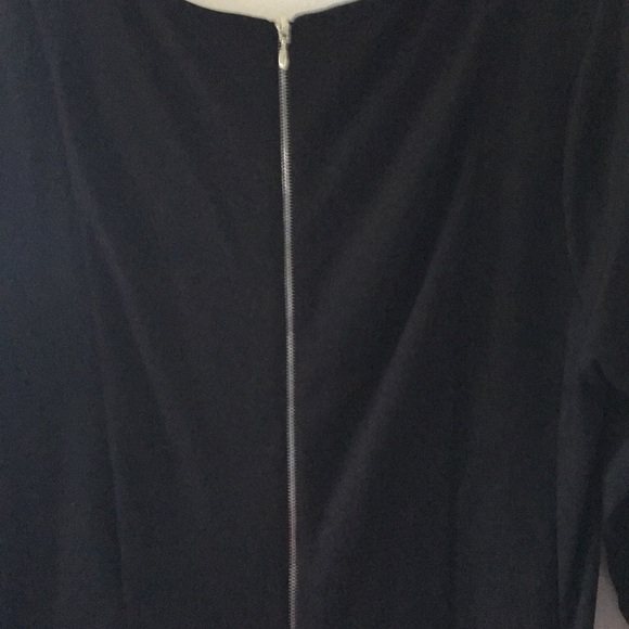 Sold. - Picture 3 of 4